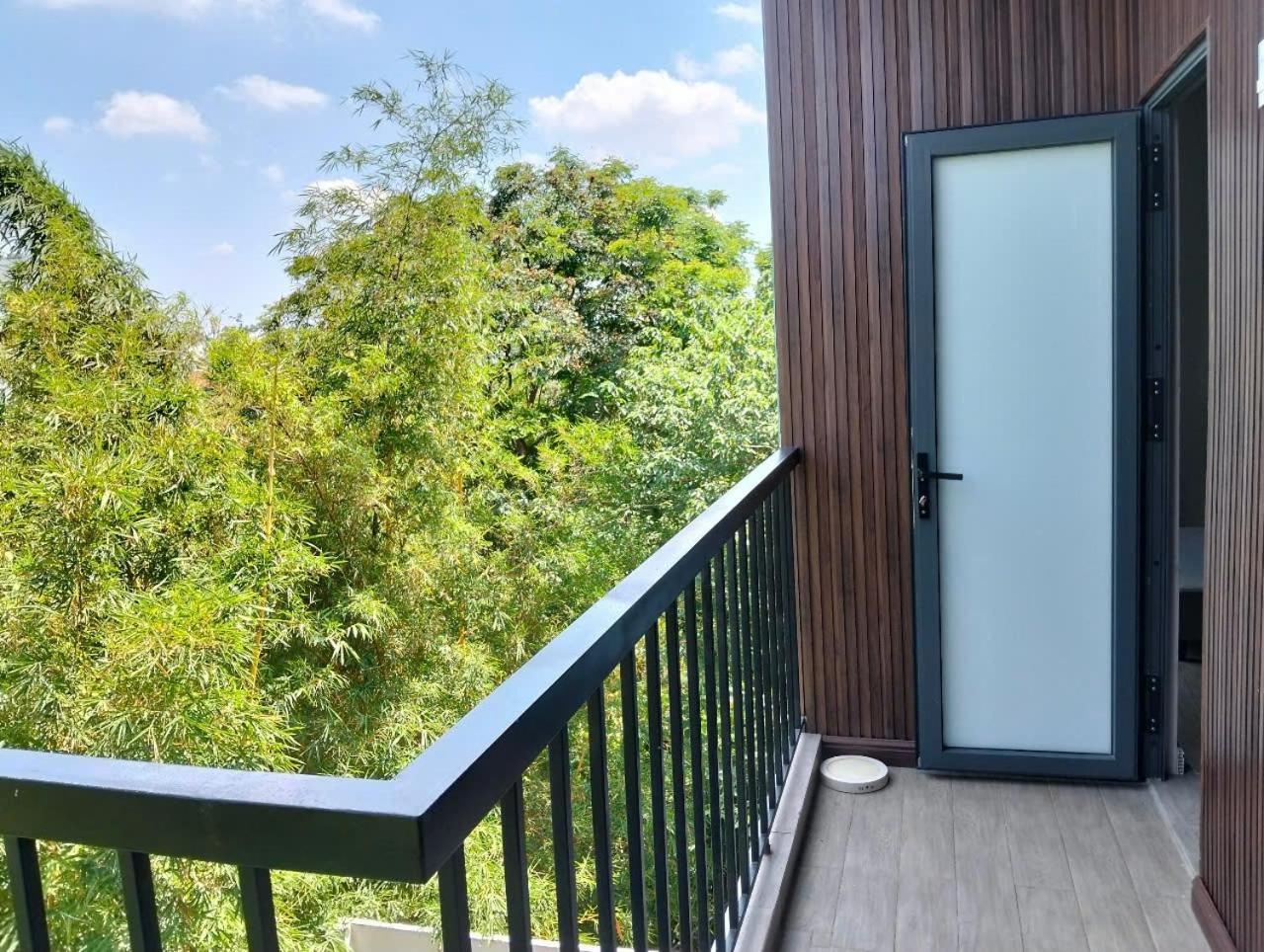 Doi Sao Homestay Buon Ma Thuot Exterior photo